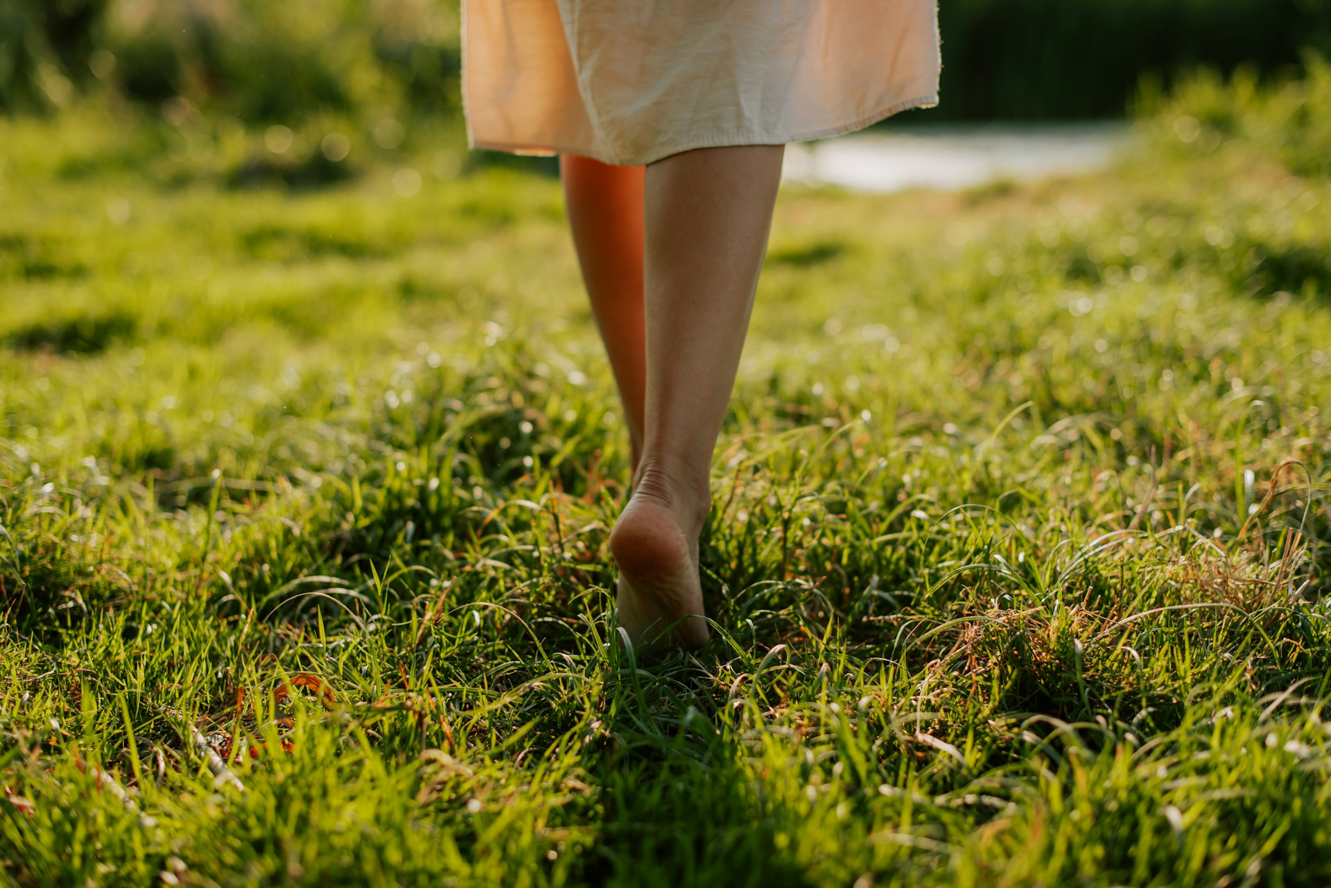 How to Calm Your Nervous System: 5 Simple Grounding Techniques